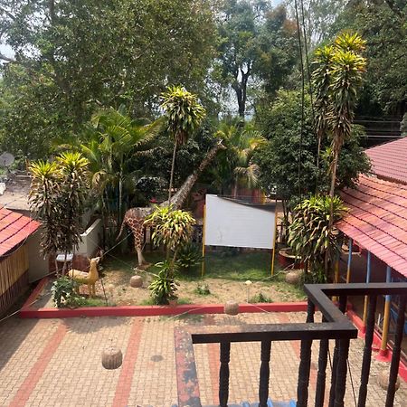 Hotel Madhura Belgaum Exterior photo